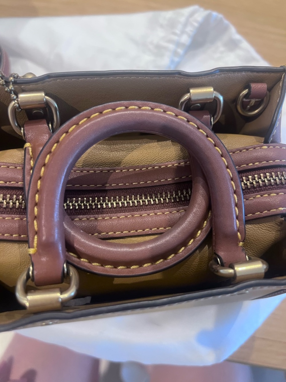 RARE Coach Coachies Rogue 17 In Signature Textile Jacquard With Winkie EUC - Picture 15 of 16